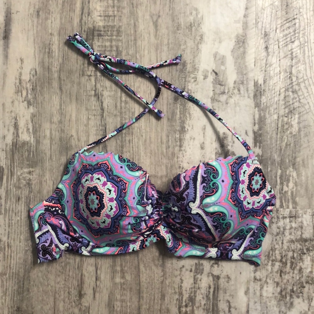 Victoria Secret Multi/Color swimsuit top!